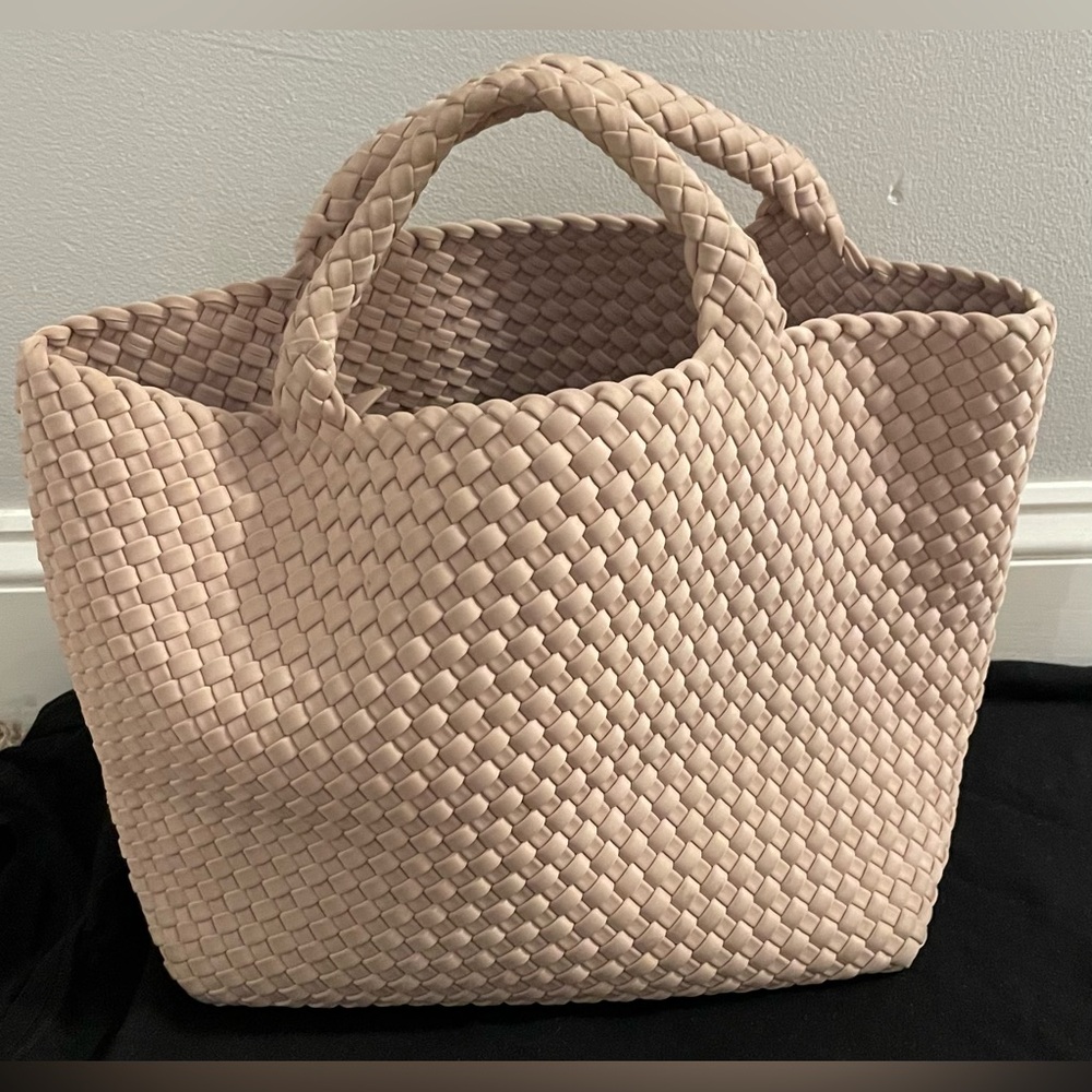 NAGHEDI St. Barths Medium Woven Tote Bag - Picture 7 of 16
